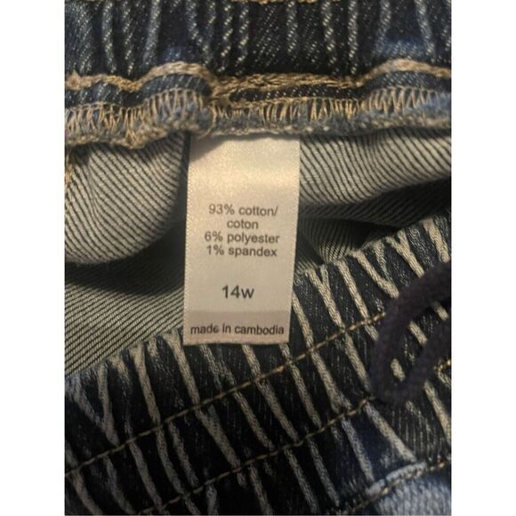 Maurices Womens Light Blue Four Pocket Drawstring Ankle Jeans Size 14W - Picture 3 of 12